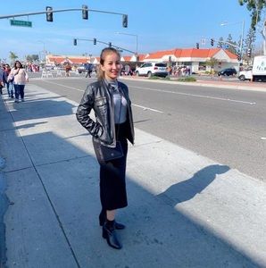 Meet your Posher, Nguyễn